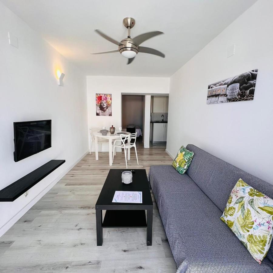 Es Cana Jacaranda Apartments & Studios מראה חיצוני תמונה