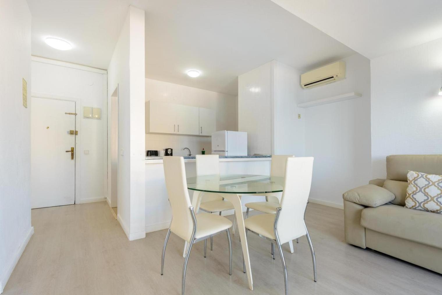Es Cana Jacaranda Apartments & Studios חדר תמונה