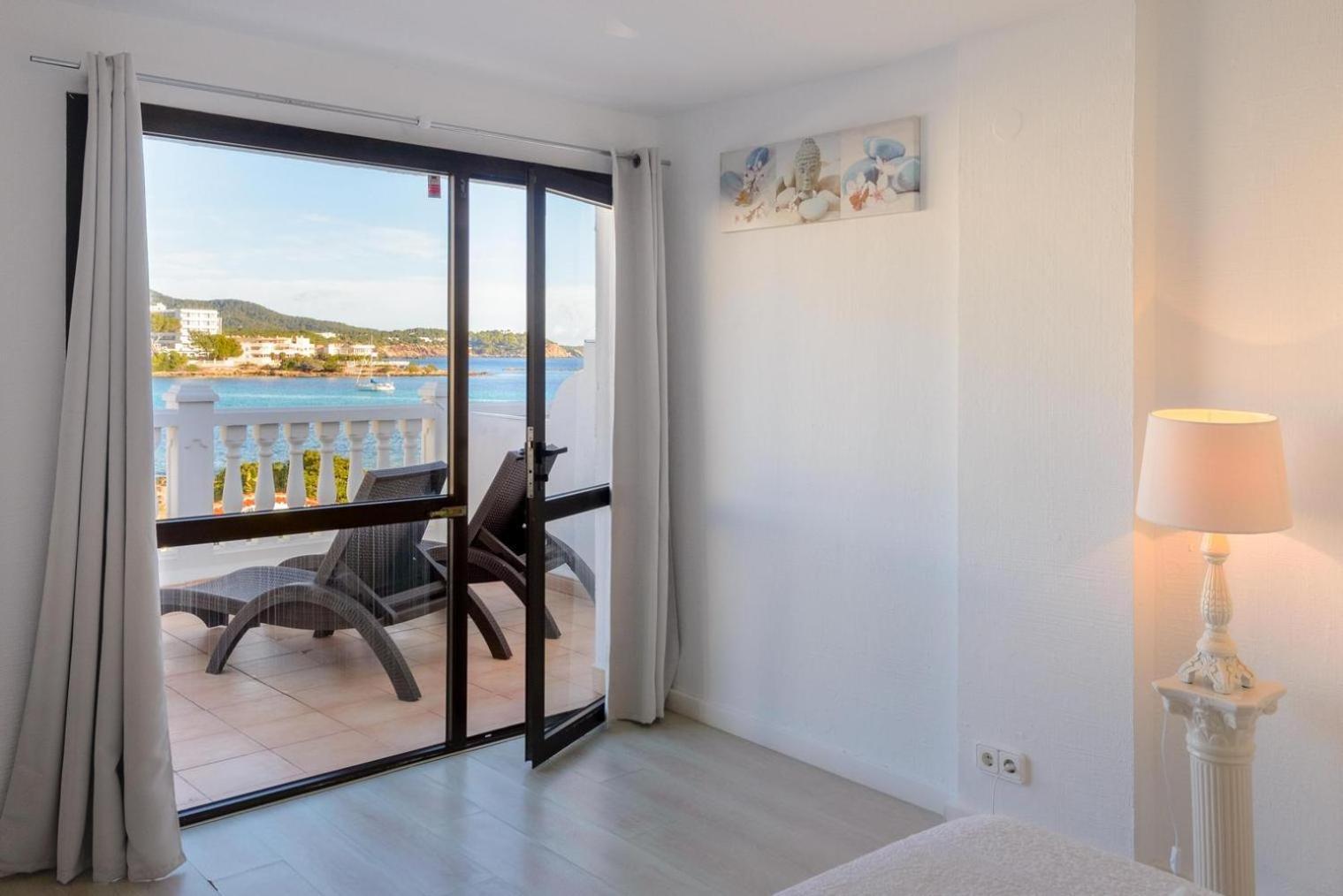 Es Cana Jacaranda Apartments & Studios חדר תמונה