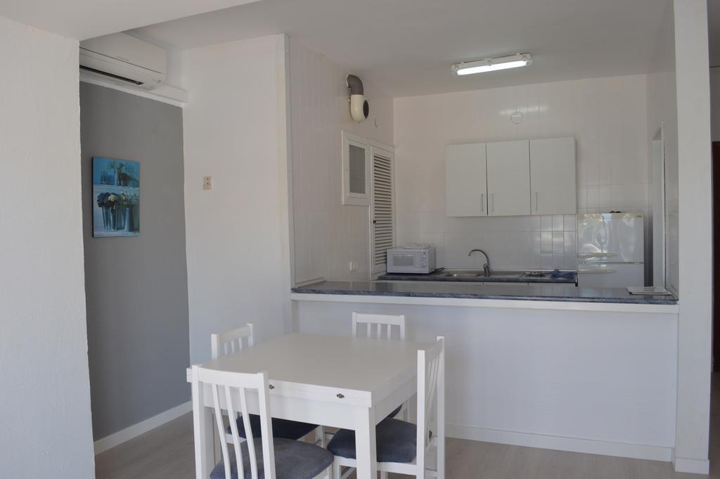 Es Cana Jacaranda Apartments & Studios מראה חיצוני תמונה