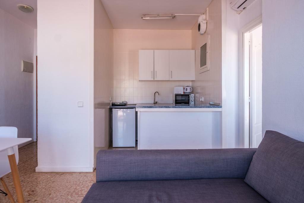 Es Cana Jacaranda Apartments & Studios מראה חיצוני תמונה